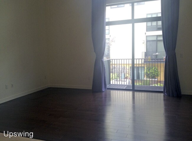 1 br, 1.5 bath House - 88 Bush St., #2182 photo'