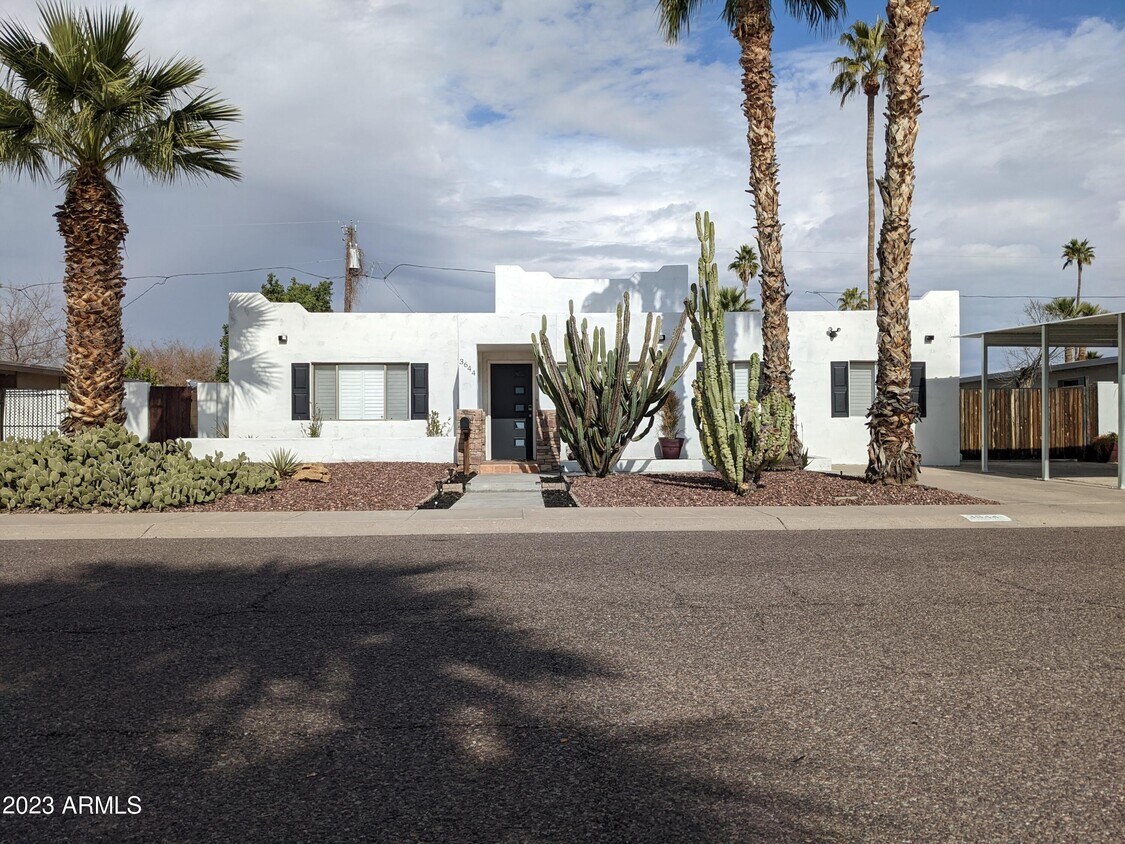 Primary Photo - 3644 E Poinsettia Dr