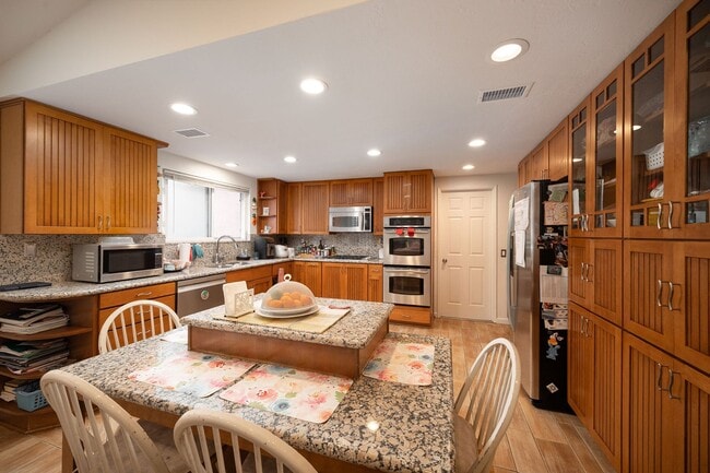 Foto del edificio - Beautiful, spacious single family home for rent in El Cajon, 3bed/2bath