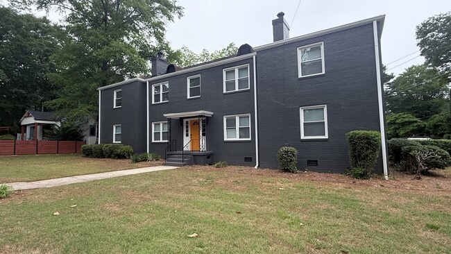 Building Photo - 1761 John Calvin Ave