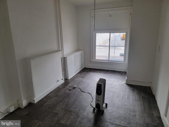 Foto del edificio - 1701 Poplar Grove St