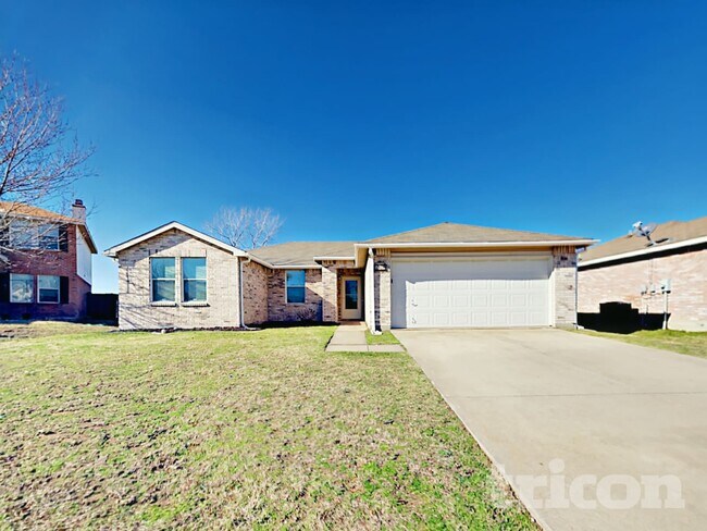 Building Photo - 105 Phlox Ln