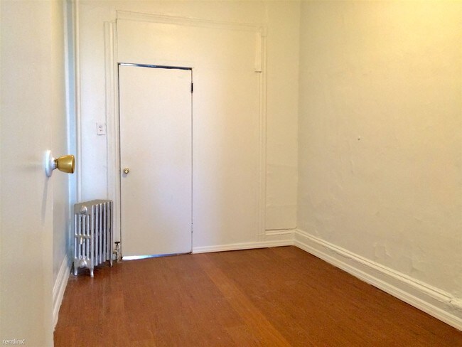 Foto del edificio - 1 br, 1 bath Apartment - 312 Macdougal Street