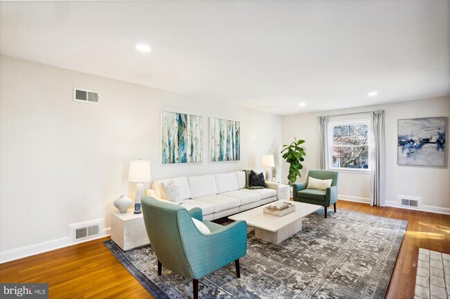 Foto del edificio - 11905 Hitching Post Ln