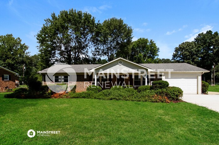 Foto principal - 633 Cedar Ln
