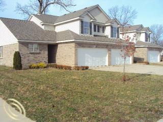 Foto principal - 34128 Van Born Rd
