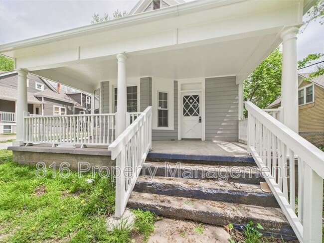 Foto del edificio - 633 S Fuller Ave