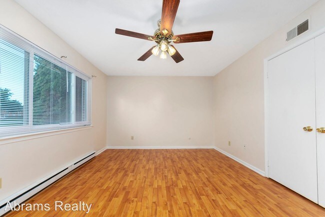 Building Photo - 3 br, 2 bath House - 700 Whitechapel Drive