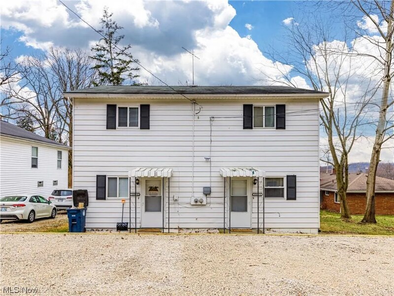 1319 Bluestone Ave Akron, OH 44310 – photo 1