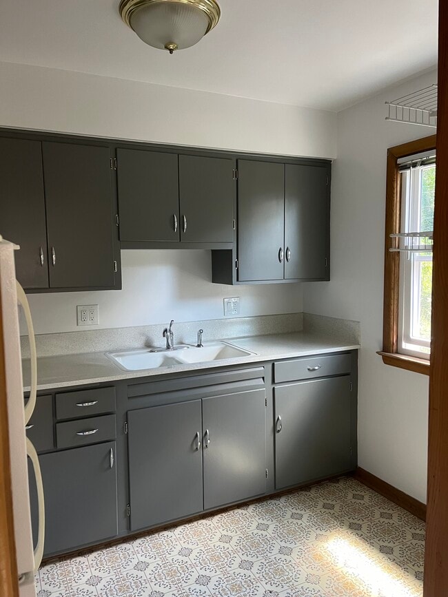 Building Photo - 309 Palomino Ln