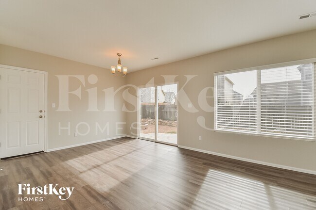 Foto del edificio - 6291 Scottsbluff Dr