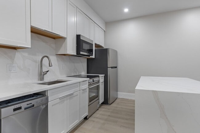 Building Photo - 282 Shawmut Ave
