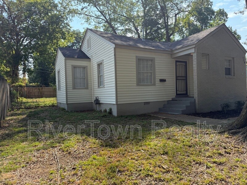 Primary Photo - 750 Homer St