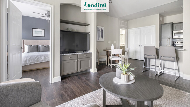 Foto del edificio - 22155 Wildwood Park Rd