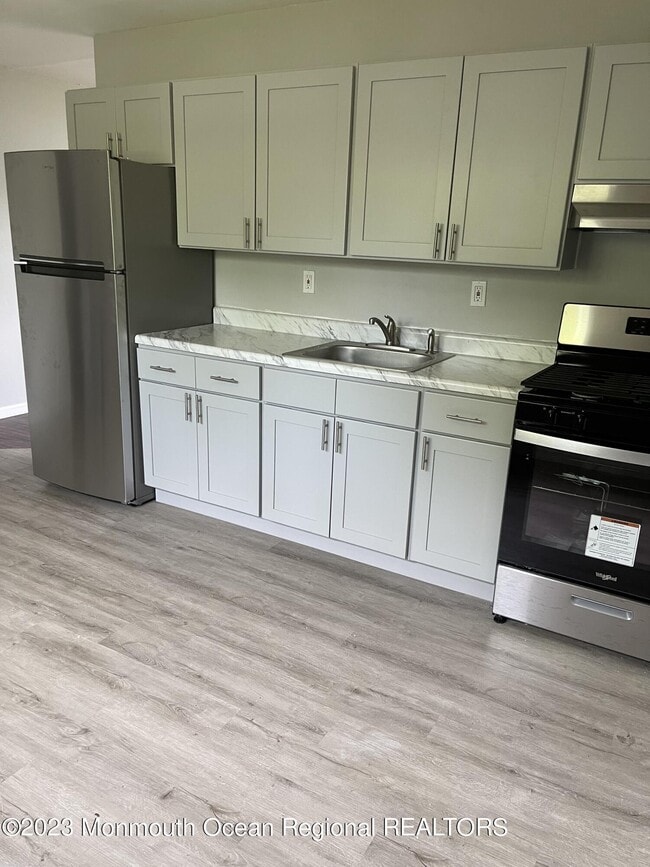 Building Photo - 20 Cornell Rd