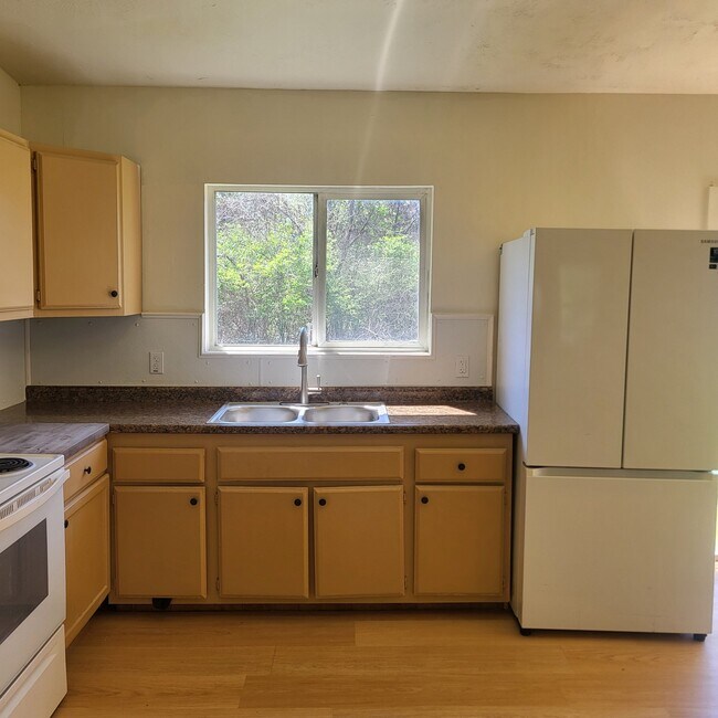 Foto del edificio - 968 Chicago Ave