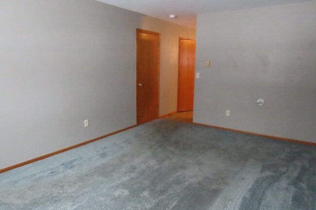 Foto del edificio - 2025 S Main St