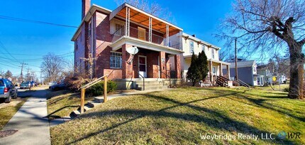 Building Photo - 1322 Cedar Ave