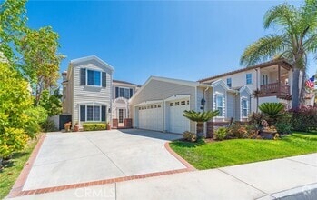 Building Photo - 6535 Park Royal Cir