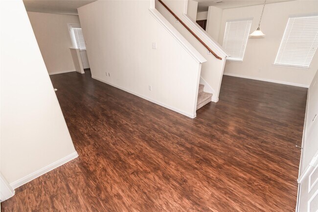 Foto del edificio - 12607 Lady Slipper Rd