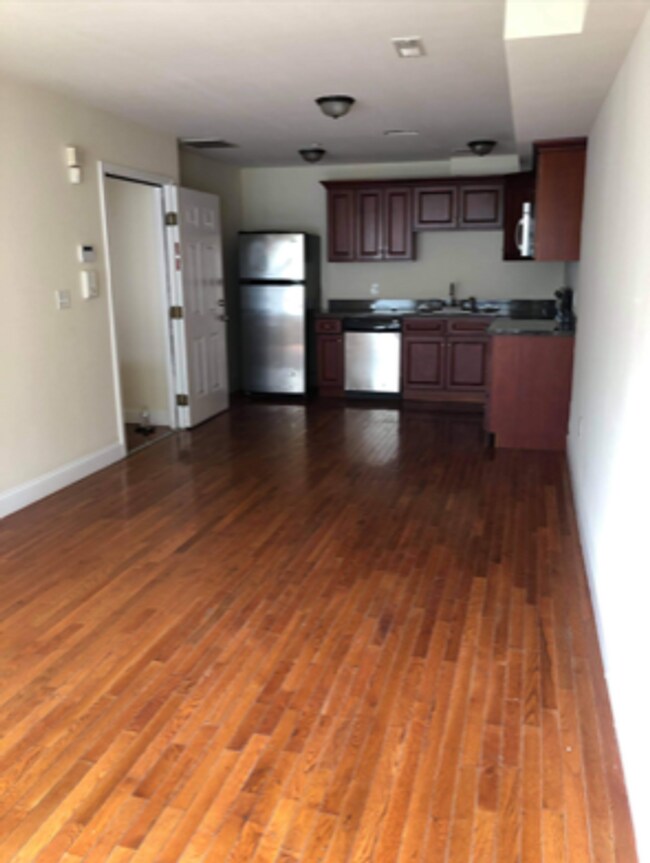 Gratz St N 1910 Apartment for Rent in Philadelphia, PA