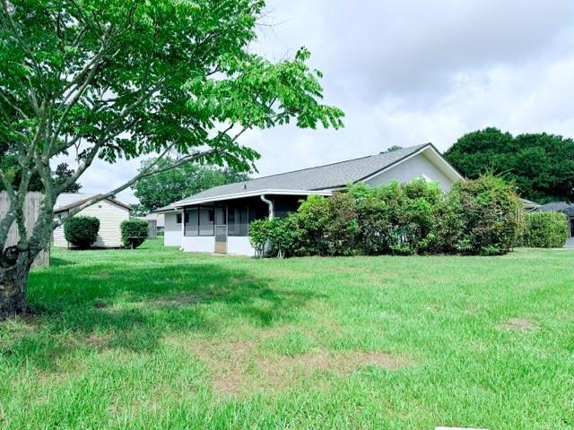 Building Photo - 298 Quail Ct