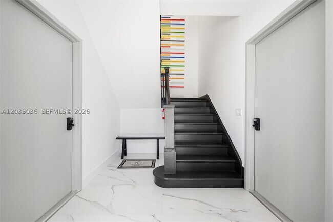 Foto del edificio - 403 SW 12th St
