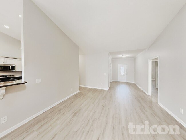 Foto del edificio - 1030 Ryan Ct