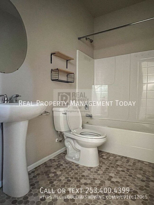 Foto del edificio - 8602 Spartacus St NE