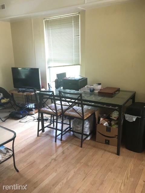 Building Photo - 3 br, 2 bath  - 510 Lawrence St Apt 3