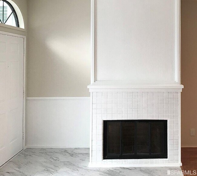 Foto del edificio - 340 Rock Creek Way