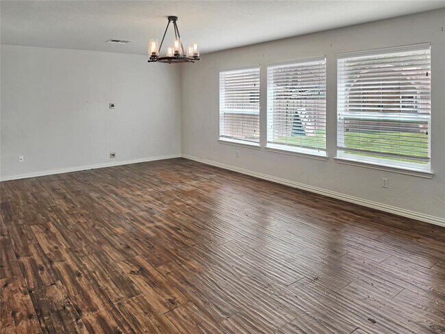 Foto del edificio - 1411 Waldrop Cove