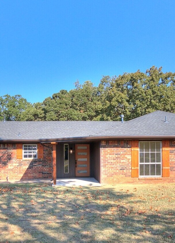 103 Clador Dr, Chandler, OK 74834 House Rental in Chandler, OK