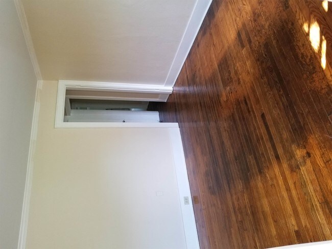 Foto del edificio - 140 Sequoia Dr