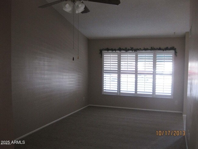 Foto del edificio - 1101 E Bluefield Ave