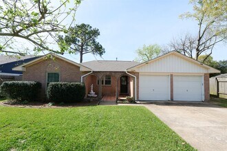 Building Photo - 5331 Inwood Dr