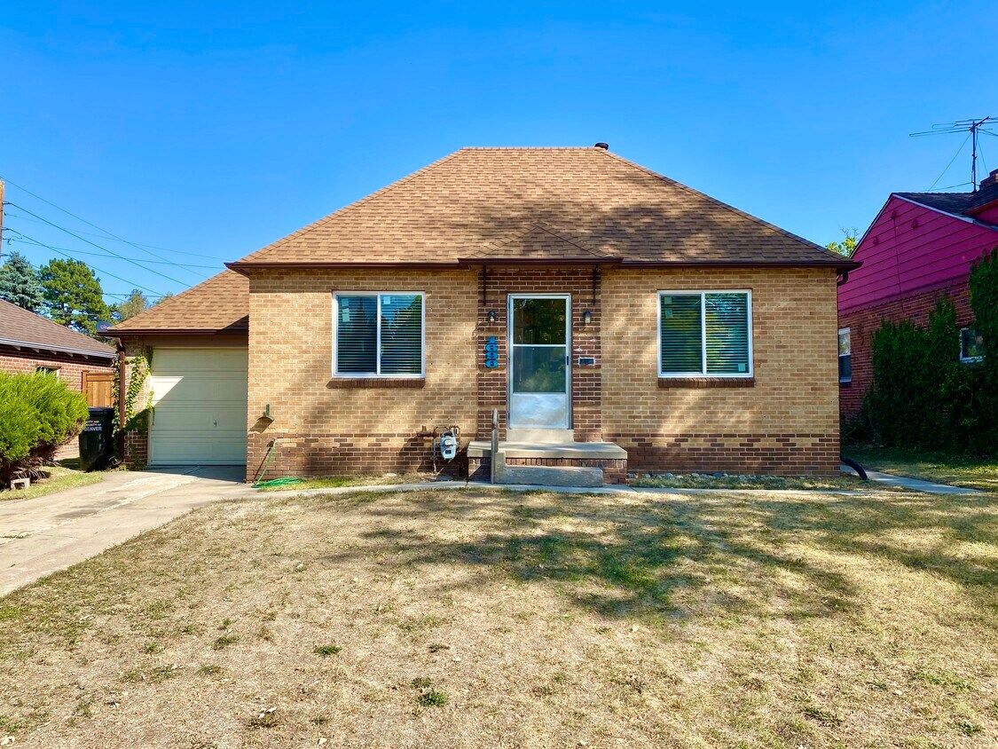 1690 Olive St, Denver, CO 80220 House for Rent in Denver, CO