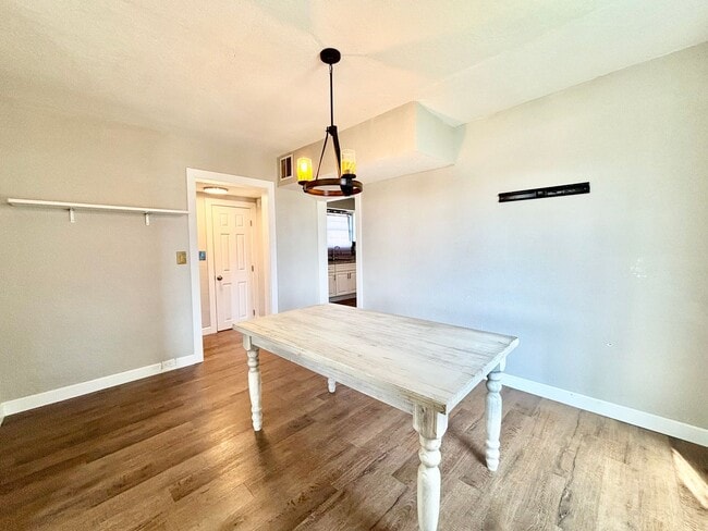 Foto del edificio - Charming 3 Bedroom Home in Norfolk