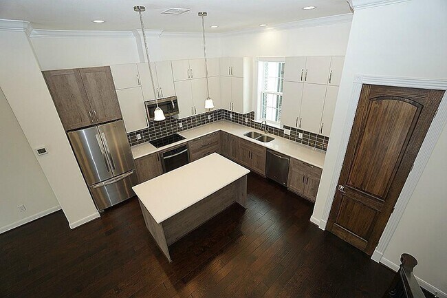 Foto del edificio - 2313 Richton St