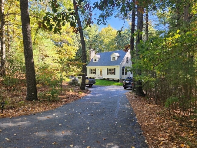 Building Photo - 163 Quanapoag Rd