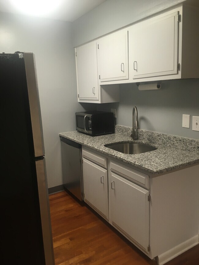 212 W 1st Ave Unit 22, Conshohocken, PA 19428 Condo for Rent in