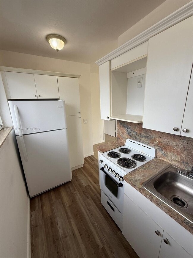 Foto del edificio - 469 SW 3rd St