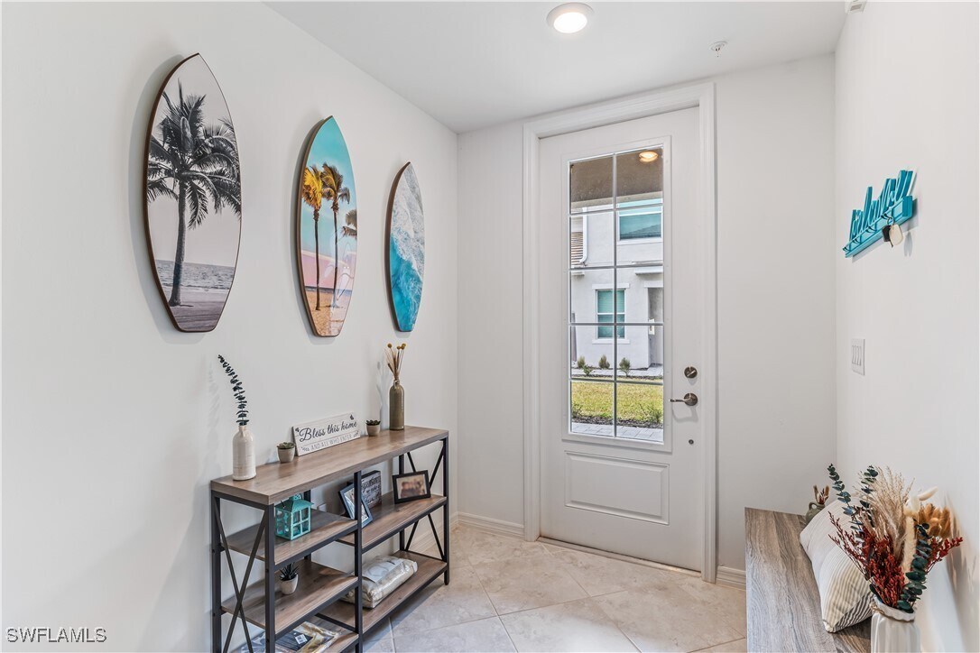 Foto principal - 15895 Grassland Ln