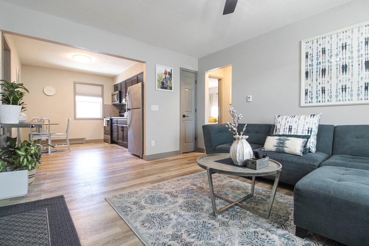 Foto principal - 203 3rd St SE