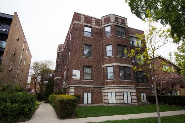 Building Photo - 2 bedroom in Evanston IL 60202