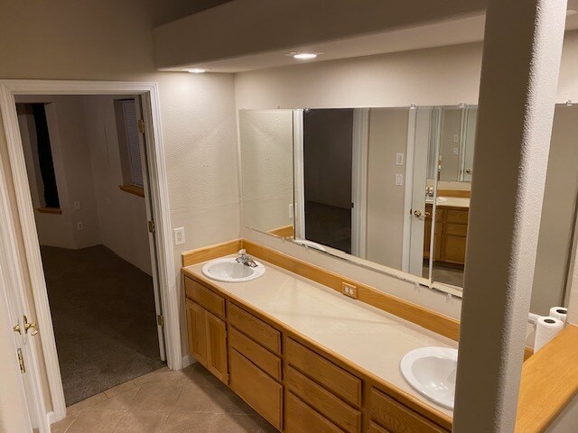 Foto del edificio - 270 Stonebrook Way