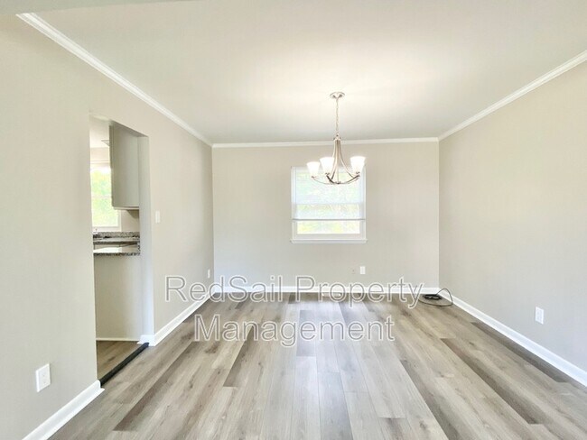 Foto del edificio - 13 Sandpiper Ct