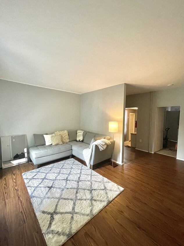 19 East Main St Unit Apt. 1A, High Bridge, NJ 08829 Apartments in
