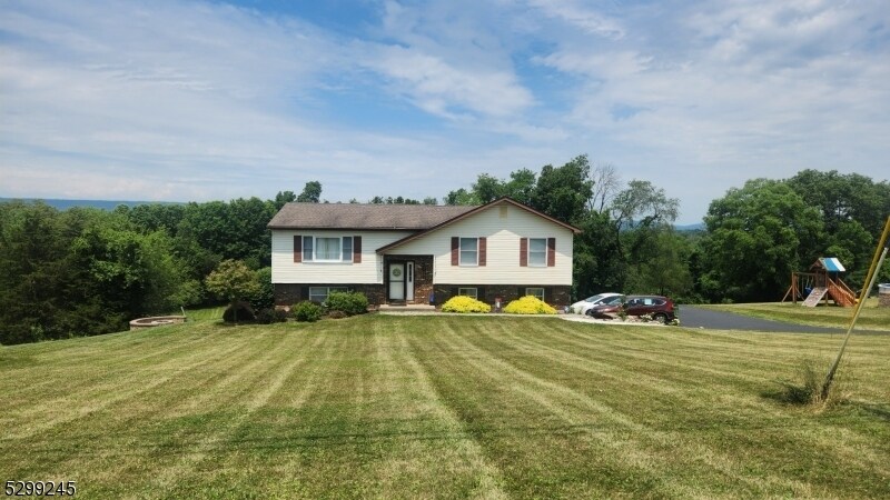 Primary Photo - 162 Polkville Rd