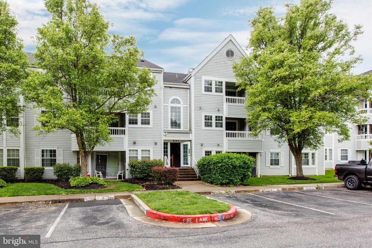 Foto principal - 8583 Falls Run Rd